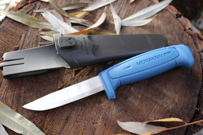 Нож Morakniv Basic 546, синий