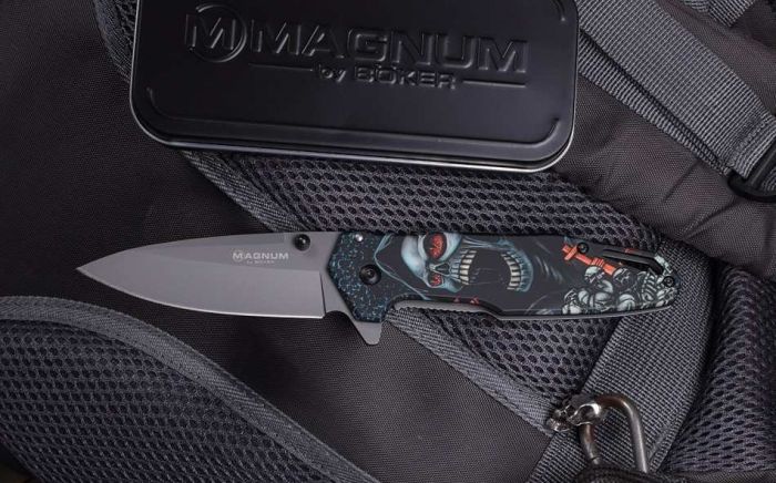 Складной нож Boker Screaming Skull, сталь 440А, рукоять нержавеющая сталь