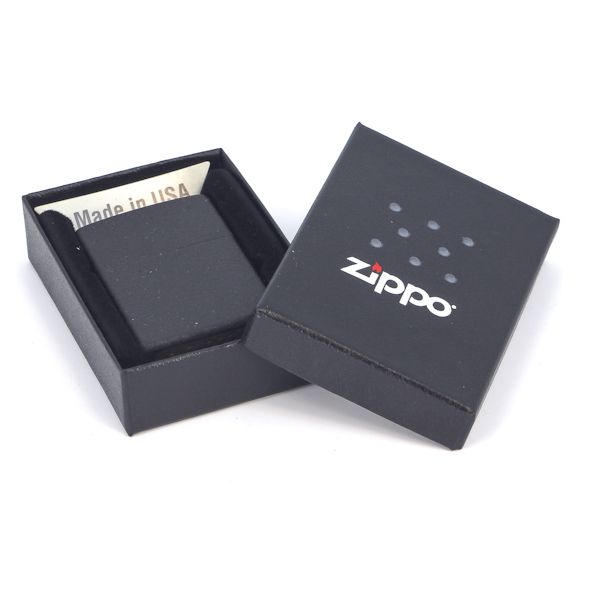 Зажигалка ZIPPO Classic с покрытием Black Matte, латунь/сталь, матовая