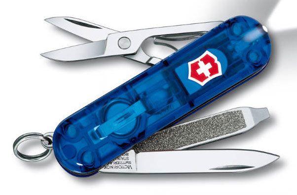 Нож перочинный Victorinox SwissLite Sapphire 0.6228.T2 58мм 7 функций полупрозрачный синий