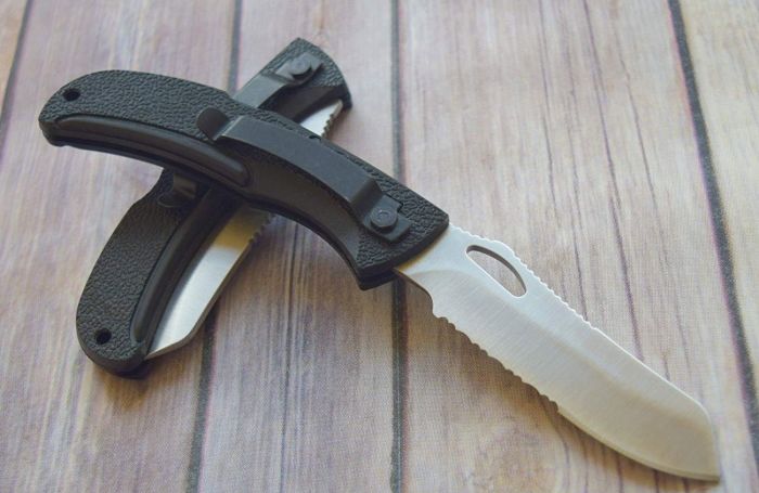 Складной нож Gerber E-Z Out Satin, сталь CPM-S30V, рукоять термопластик GRN