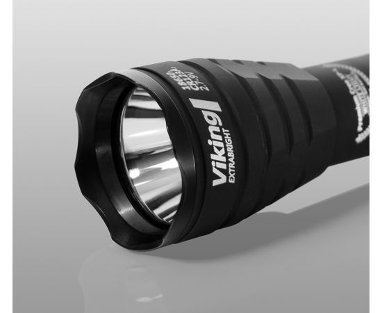 Фонарь светодиодный тактический Armytek Viking v3, 1160 лм, теплый свет, аккумулятор