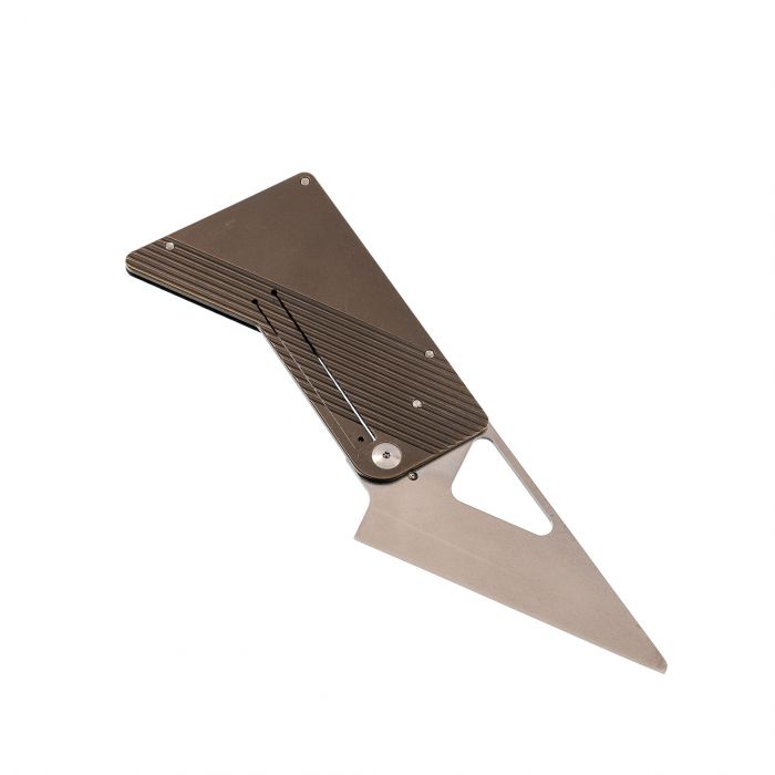 Складной нож в кардхолдере Daggerr Cardknife Bronze, сталь 8cr13mov, рукоять титан/карбон