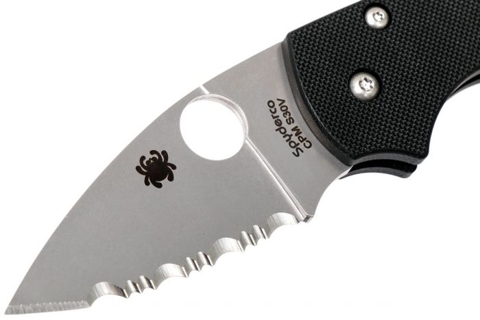 Нож складной Lil' Native - Spyderco 230GS, сталь Crucible CPM® S30V™ Satin Serrated, рукоять стеклотекстолит G10, чёрный