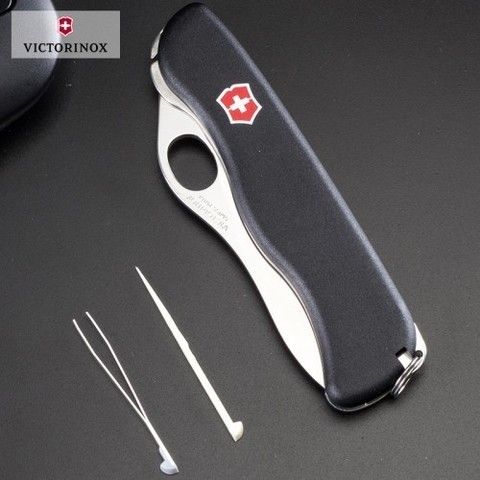 Нож перочинный Victorinox Sentinel One Hand, сталь X50CrMoV15, рукоять нейлон, черный