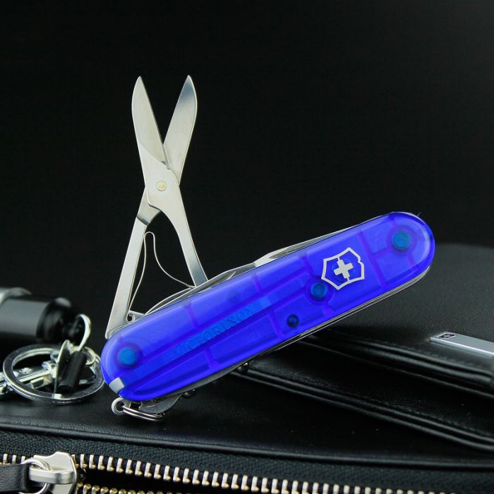 Нож перочинный Victorinox Climber, сталь X55CrMo14, рукоять Cellidor®, синий